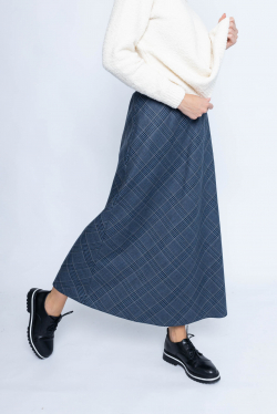 Жұмыста юбка астында